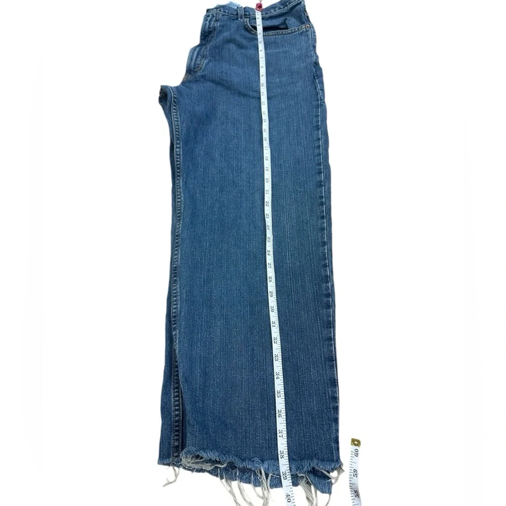Men’s Levi’s Strauss 550 relaxed fit 38 X 32 altered‎ length to 38 x 28 vintage